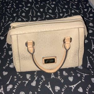 Guess satchel cream and blush
